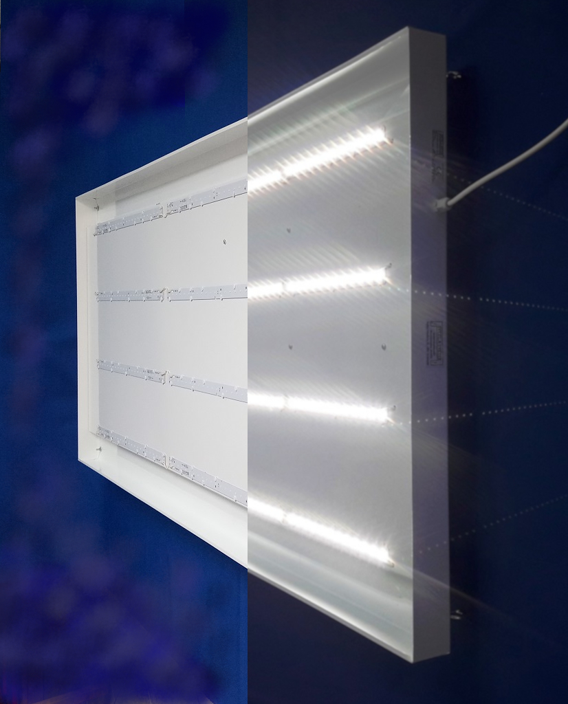 svetilka_LED-R.jpg svetilka_LED-R.jpg